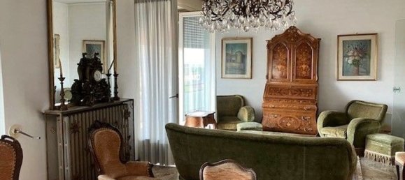 Квартира с 3 спальнями в Меде, Италия № 365300 3