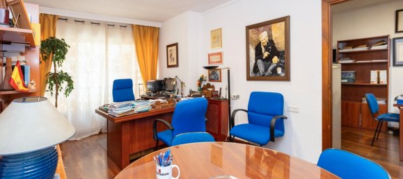 4 bedrooms Apartment in Granada, Spain No. 189335 24