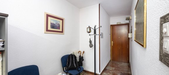 4 bedrooms Apartment in Granada, Spain No. 189335 8