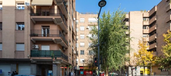 4 bedrooms Apartment in Granada, Spain No. 189335 54