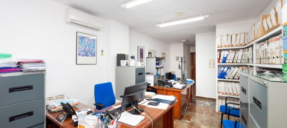 4 bedrooms Apartment in Granada, Spain No. 189335 10