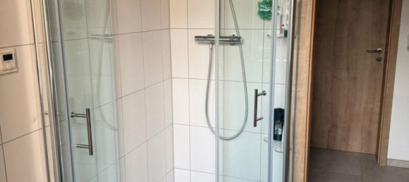 Бунгало с 8 комнатами в Альцай-Вормс, Германия № 333121 16