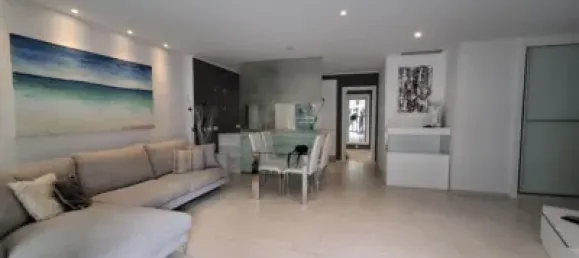 Apartamento de 2 dormitorios en Arona, Spain No. 54264 3