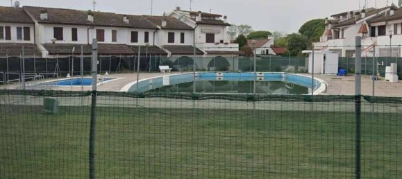 2 Schlafzimmer Wohnung in Comacchio, Italy, Nr. 262605 5