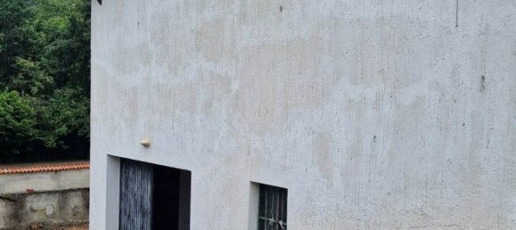 2 bedrooms Villa in Capiago Intimiano, Italy No. 174662 3