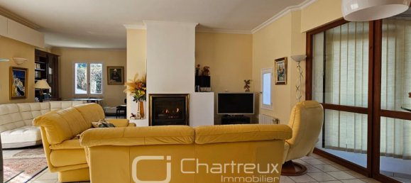 4 bedrooms House in Royan, France No. 294200 5