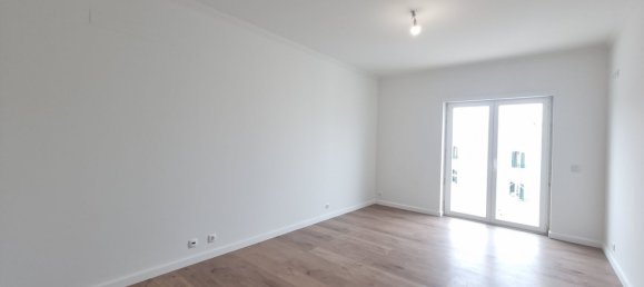 Дом с 4 спальнями в Эрисейра, Португалия № 148493 10