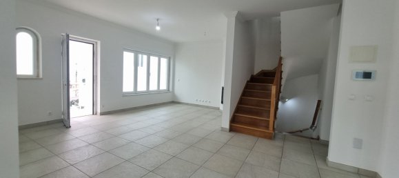 Дом с 4 спальнями в Эрисейра, Португалия № 148493 4