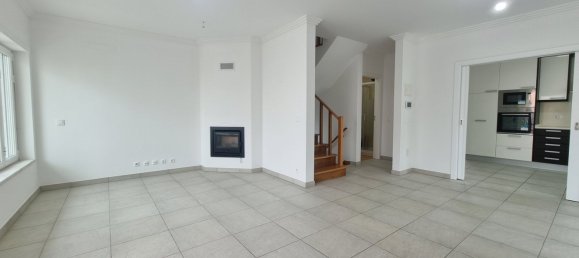 Дом с 4 спальнями в Эрисейра, Португалия № 148493 2