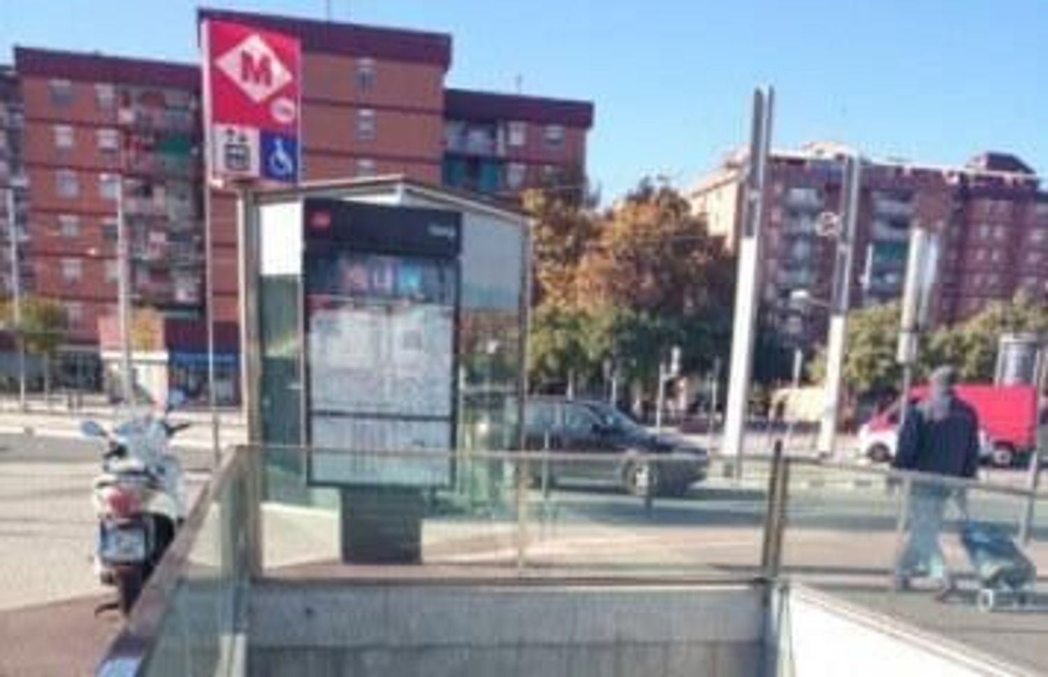 Edifício em Badalona, Spain 400 m² N.º 72947