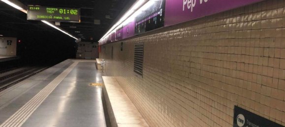 Edifício em Badalona, Spain 400 m² N.º 72947 2