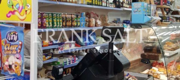  محل تجاري في San Gwann, Malta 300متر مربع رقم 12035 2