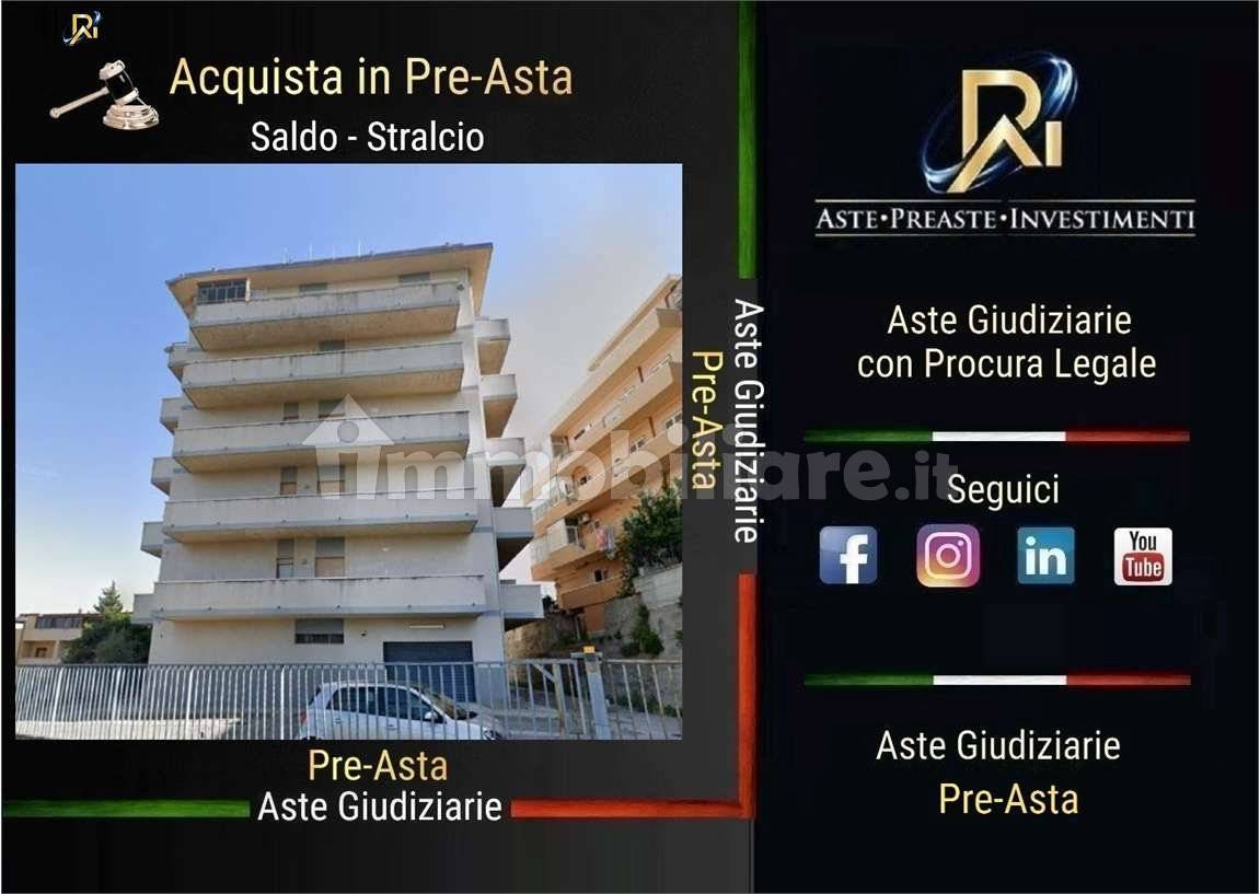 3 غرف نوم شقة في Reggio Calabria, Italy رقم 187970