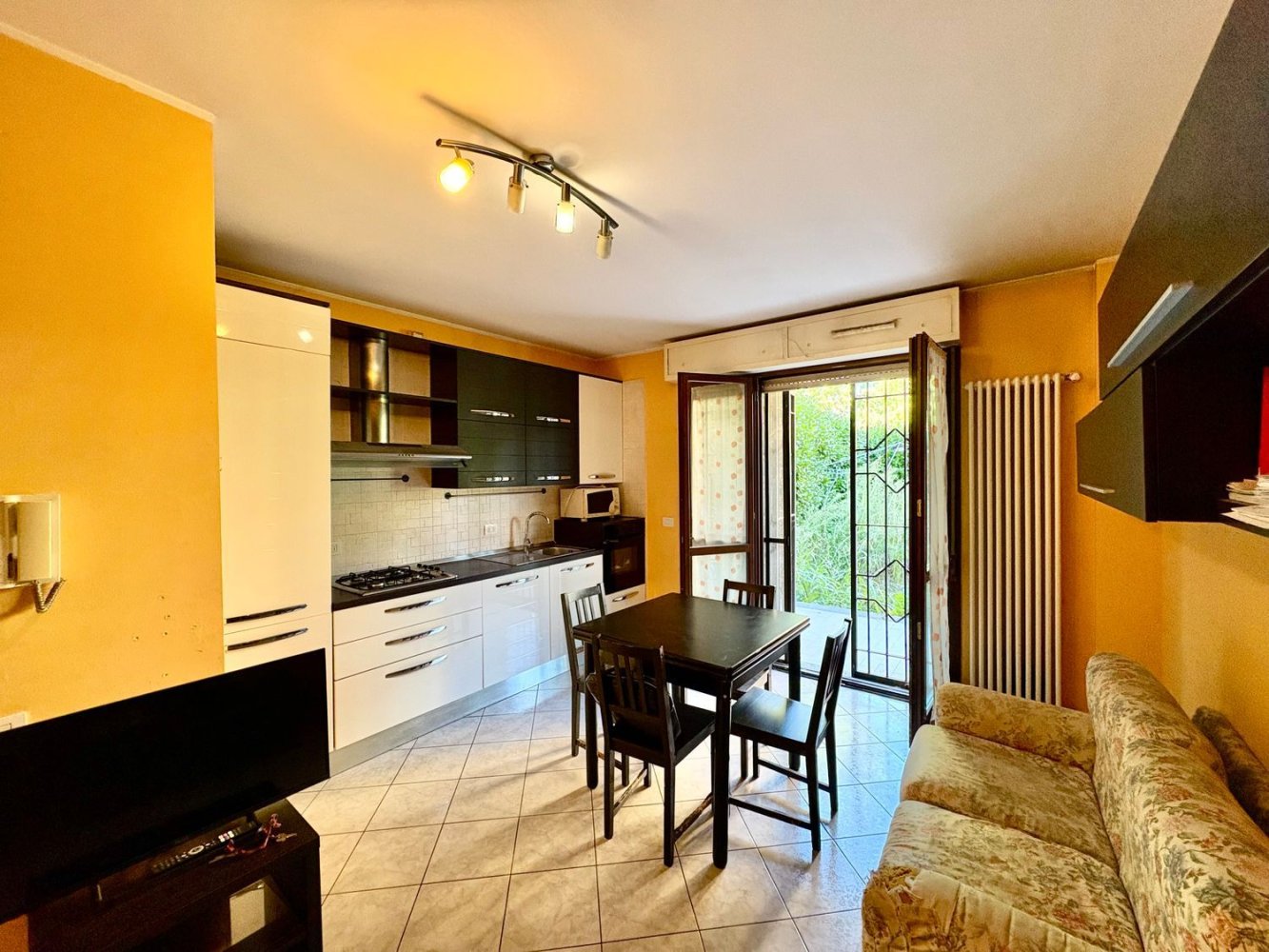 2 bedrooms Apartment in Settimo Milanese, Italy No. 360677