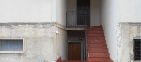 3 Schlafzimmer Wohnung in Alcamo, Italy, Nr. 312124 2