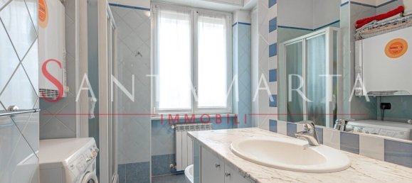 2 bedrooms Apartment in Milan, Italy No. 243518 11