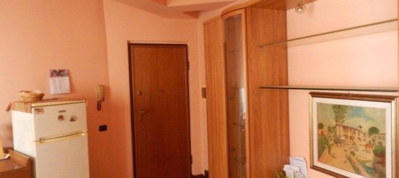 7 rooms Apartment in Castel Volturno, Italy No. 93531 4