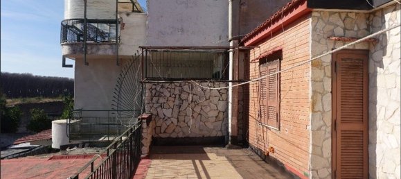 7 rooms Apartment in Castel Volturno, Italy No. 93531 17