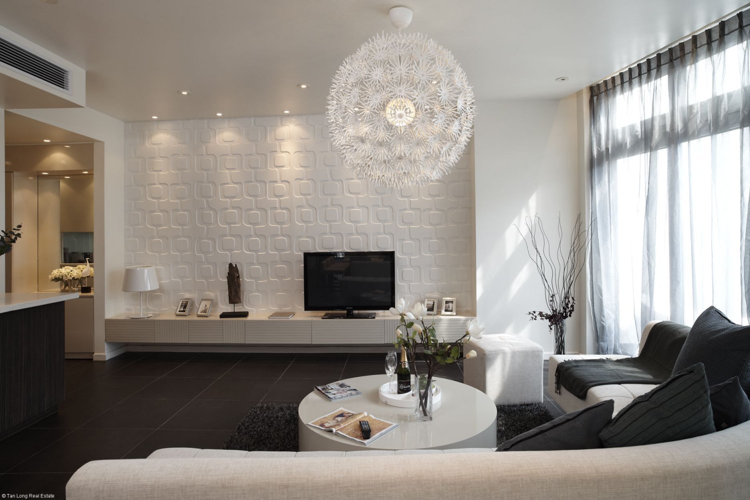 4 bedrooms Apartment in Tay Ho, Vietnam No. 3670