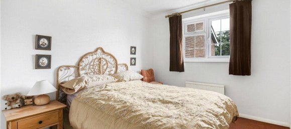 3 Schlafzimmer Haus in Surrey, United Kingdom, Nr. 8569 7