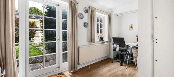 3 Schlafzimmer Haus in Surrey, United Kingdom, Nr. 8569 18