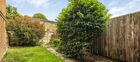 3 Schlafzimmer Haus in Surrey, United Kingdom, Nr. 8569 22