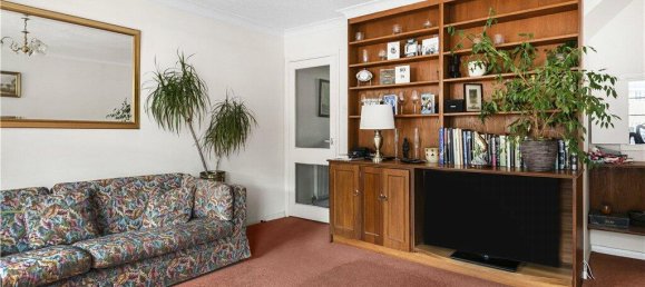 3 Schlafzimmer Haus in Surrey, United Kingdom, Nr. 8569 11