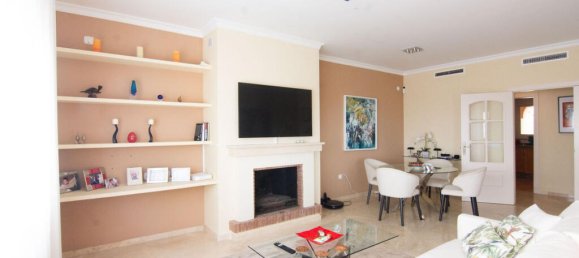 2 bedrooms Apartment in Ojen, Spain No. 185312 3