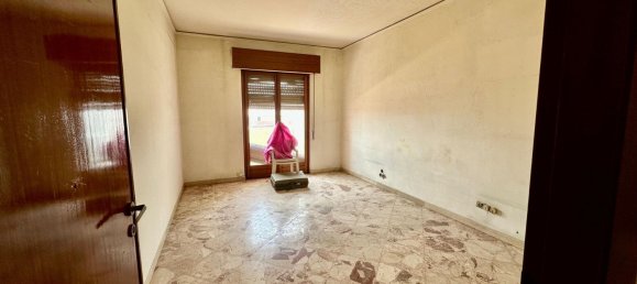 5 bedrooms Apartment in Palermo, Italy No. 331881 6