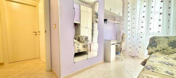 2 Schlafzimmer Wohnung in Bari, Italy, Nr. 301843 32