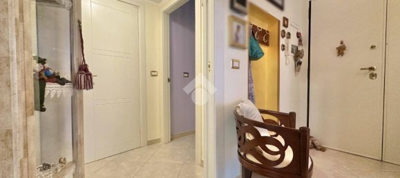 2 Schlafzimmer Wohnung in Bari, Italy, Nr. 301843 29