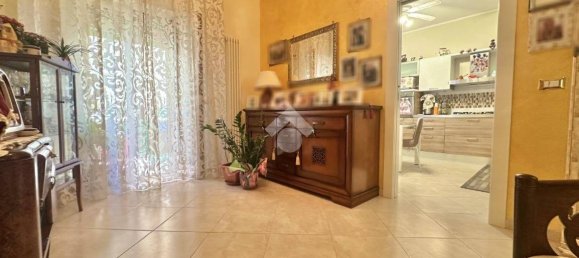 2 Schlafzimmer Wohnung in Bari, Italy, Nr. 301843 7