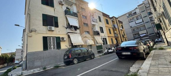 2 Schlafzimmer Wohnung in Bari, Italy, Nr. 301843 37