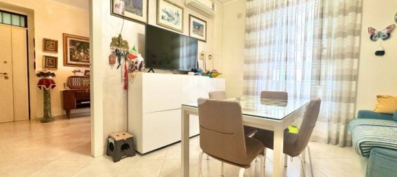 2 Schlafzimmer Wohnung in Bari, Italy, Nr. 301843 12