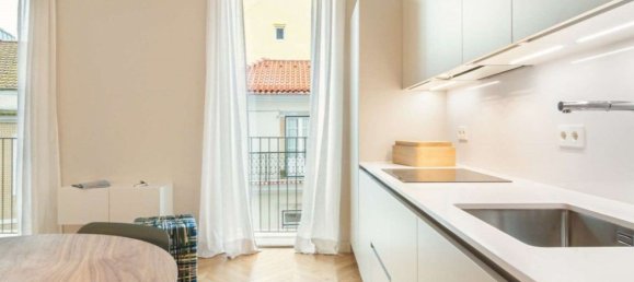 Studio in Lisbon, Portugal No. 125631 11