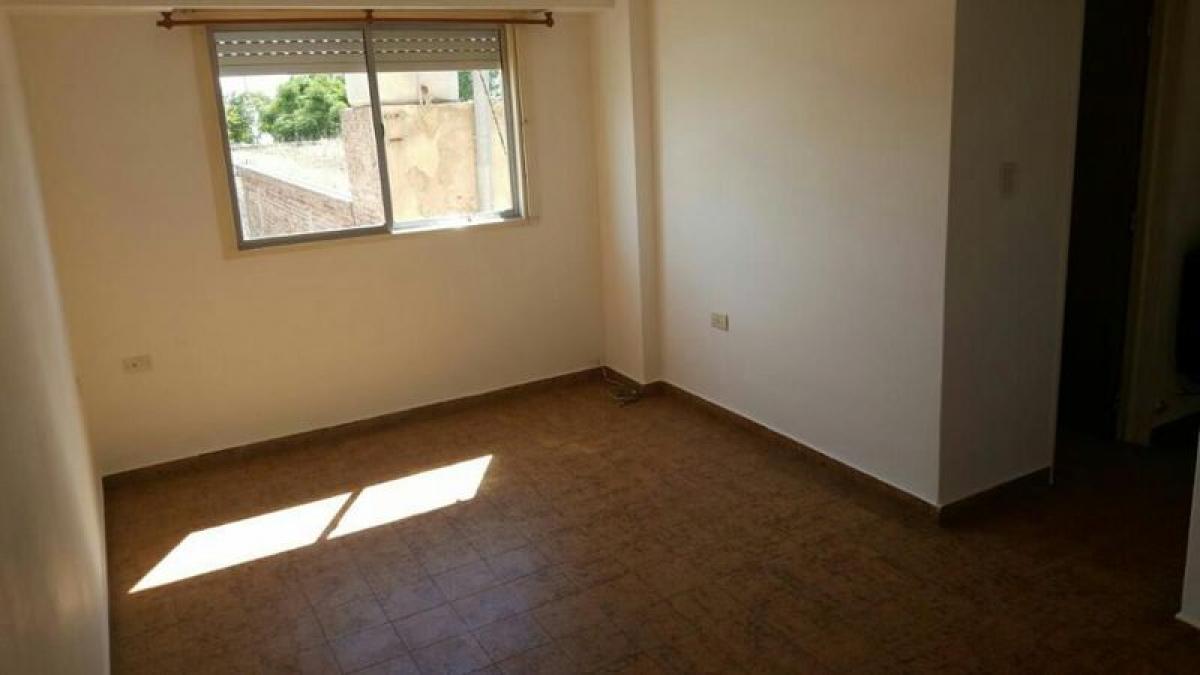 Studio in Buenos Aires, Argentina No. 82872