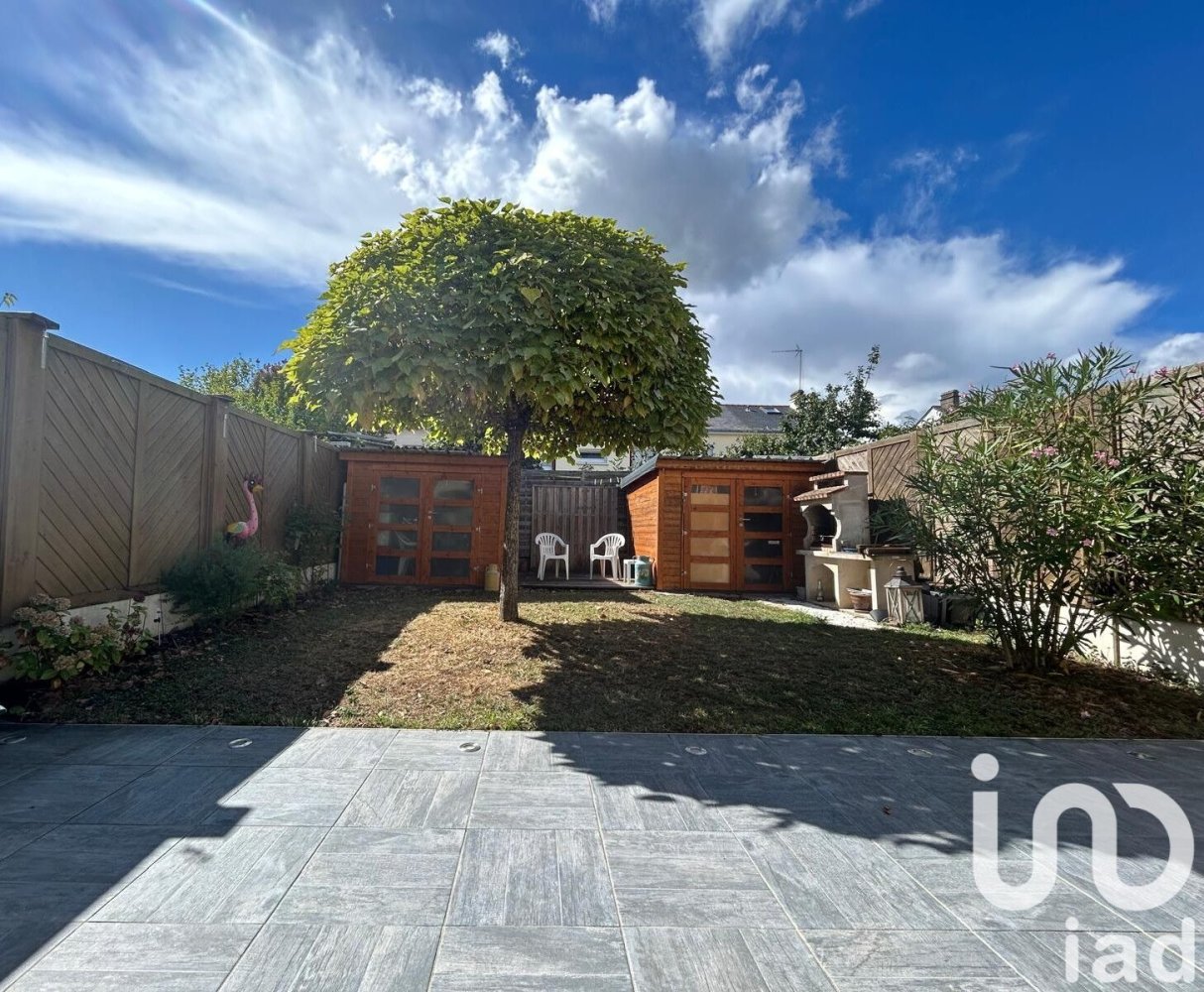 4 Schlafzimmer Haus in Angers, France, Nr. 331098