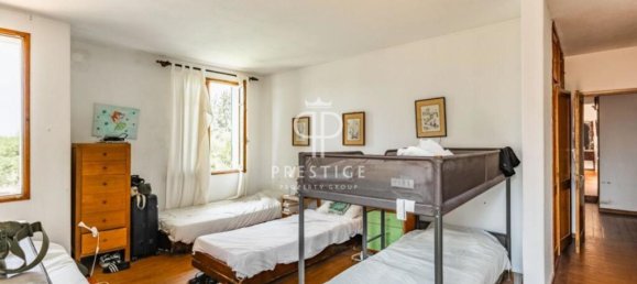 8 bedrooms House in Guia, Portugal No. 241839 12