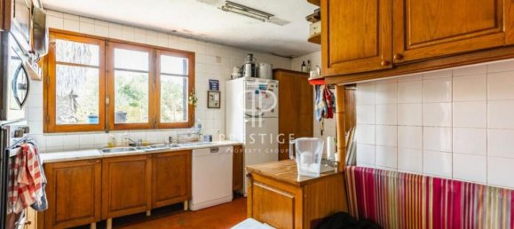 8 bedrooms House in Guia, Portugal No. 241839 9