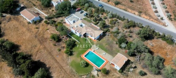 8 bedrooms House in Guia, Portugal No. 241839 2