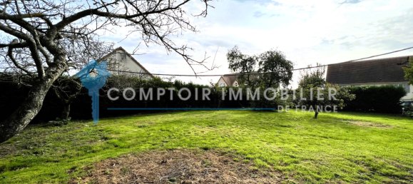  Land in Auneau, France No. 76698 3