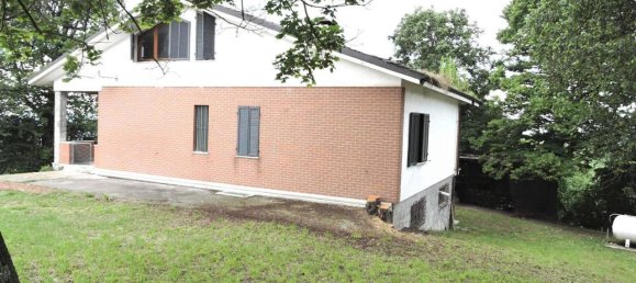 6 rooms Villa in Clavesana, Italy No. 17639 4