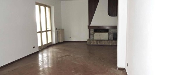 6 rooms Villa in Clavesana, Italy No. 17639 14