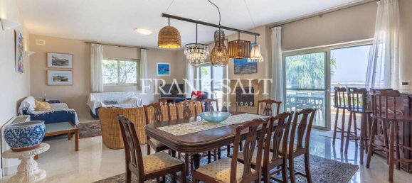 5 bedrooms Villa in Mellieha, Malta No. 7400 28