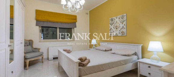 5 bedrooms Villa in Mellieha, Malta No. 7400 5