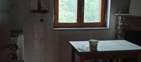 4غرفة شقة في Calabritto, Italy رقم 255279 3