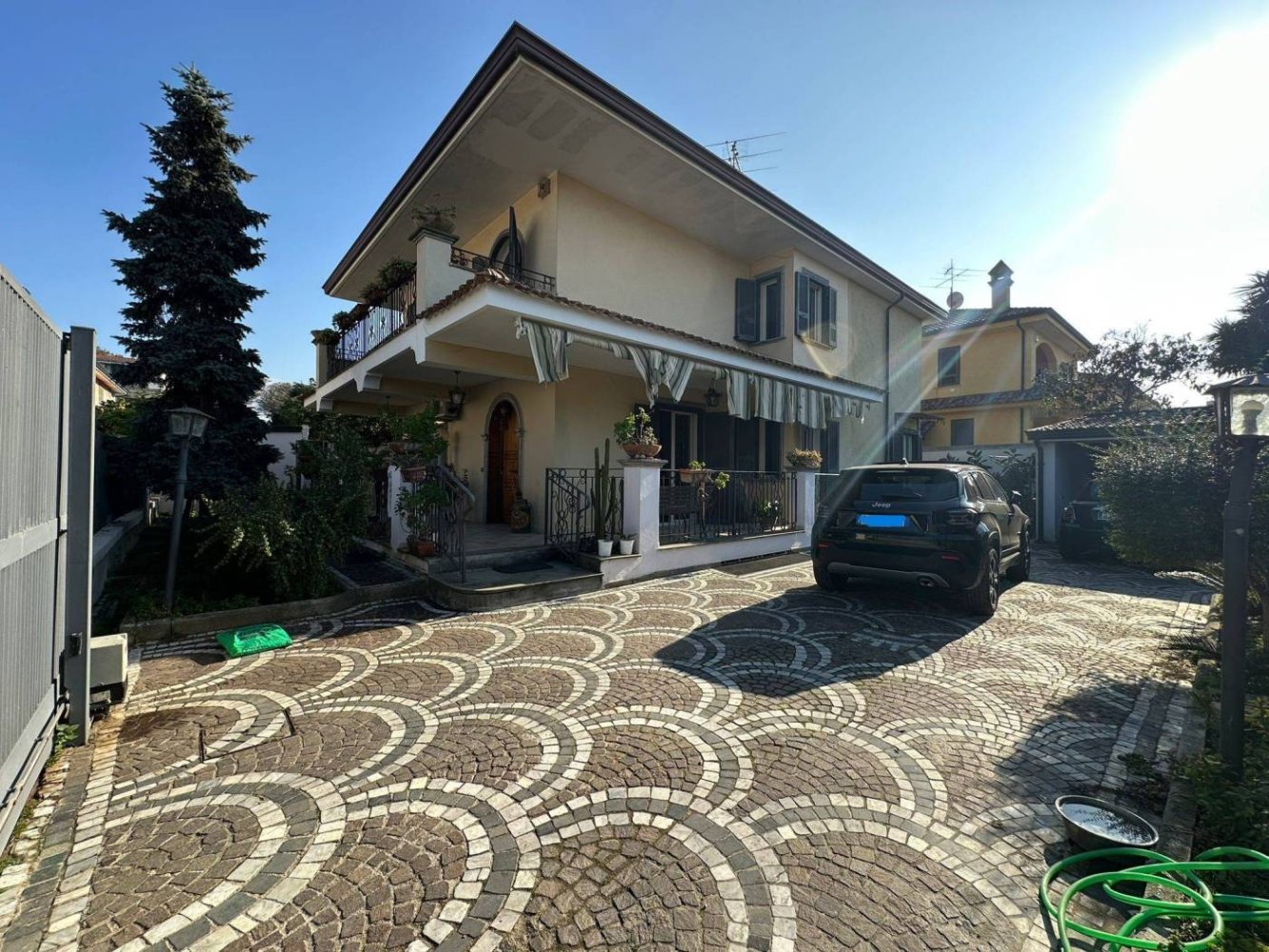 3 غرف نوم فيلا في Giugliano in Campania, Italy رقم 138413