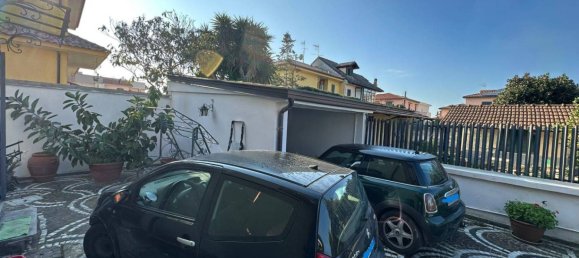 3 bedrooms Villa in Giugliano in Campania, Italy No. 138413 11