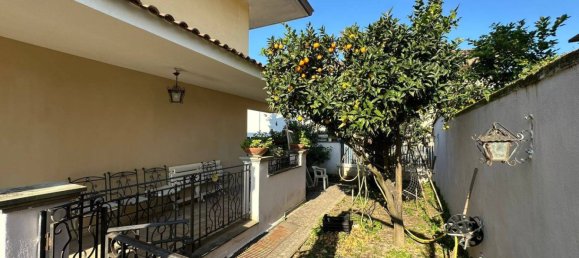 3 bedrooms Villa in Giugliano in Campania, Italy No. 138413 7