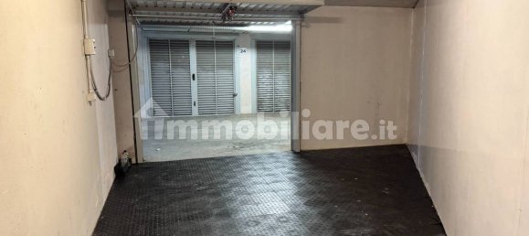  مرآب في Rome, Italy 12متر مربع رقم 319531 8